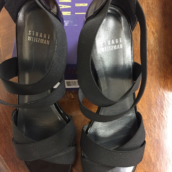 STUART WEITZMAN BLACK SANDALS SZ 7.5 M, 2 inch heels - Picture 2 of 12